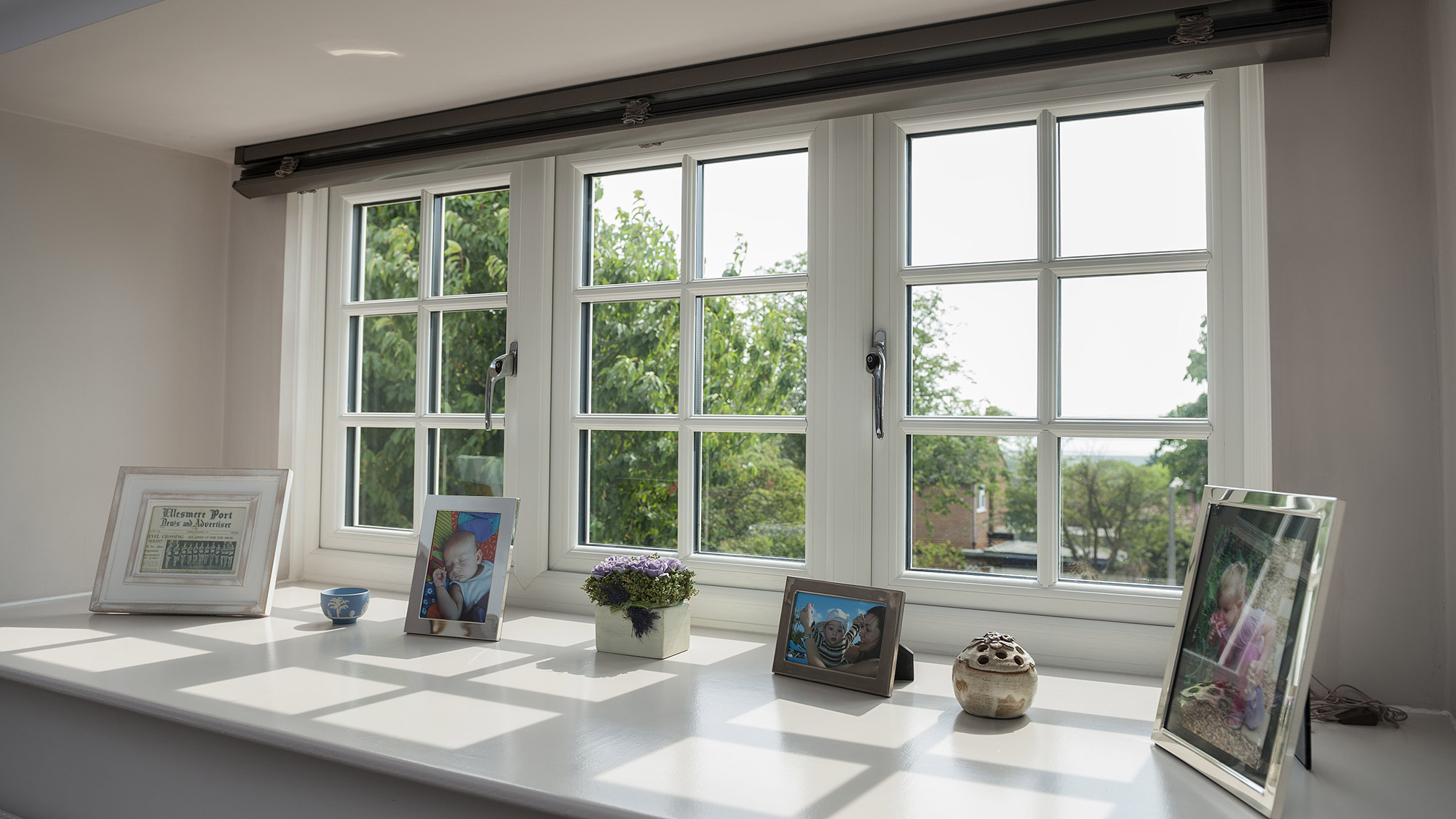 white-aluminum-windows