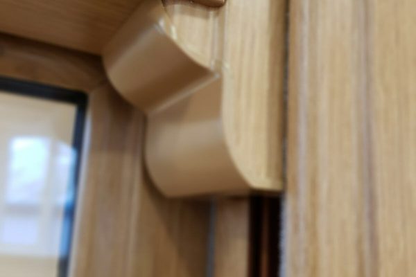 sliding sash window run through sash horns