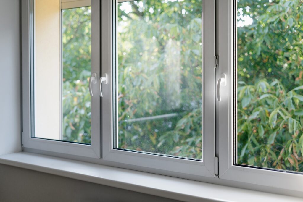 white upvc double glazed windows