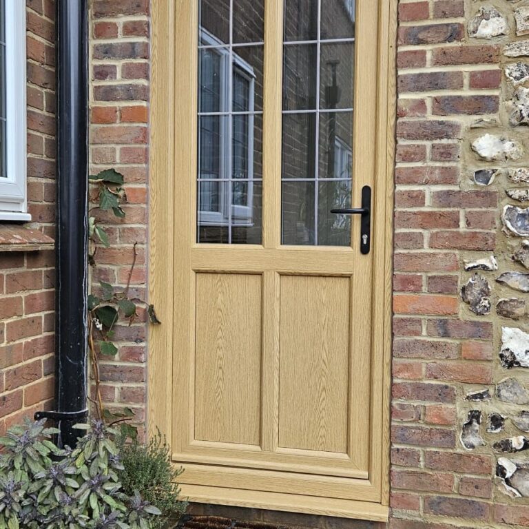 Woodgrain Foil uPVC Residential Front Door